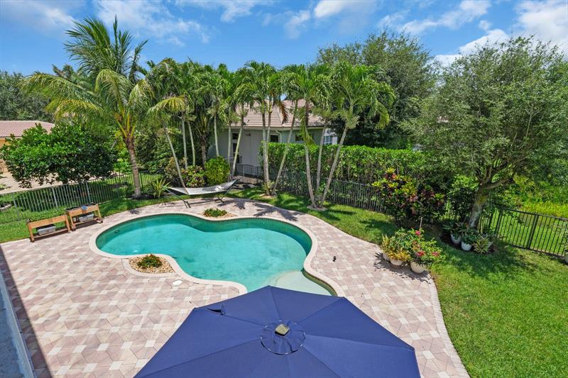 Image 37 of 79 For 8829 Woodgrove Ridge Ct