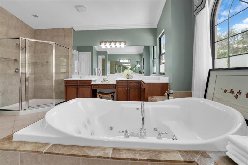 Image 40 of 79 For 8829 Woodgrove Ridge Ct