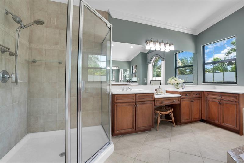 Image 41 of 79 For 8829 Woodgrove Ridge Ct
