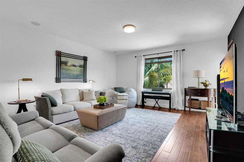 Image 43 of 79 For 8829 Woodgrove Ridge Ct