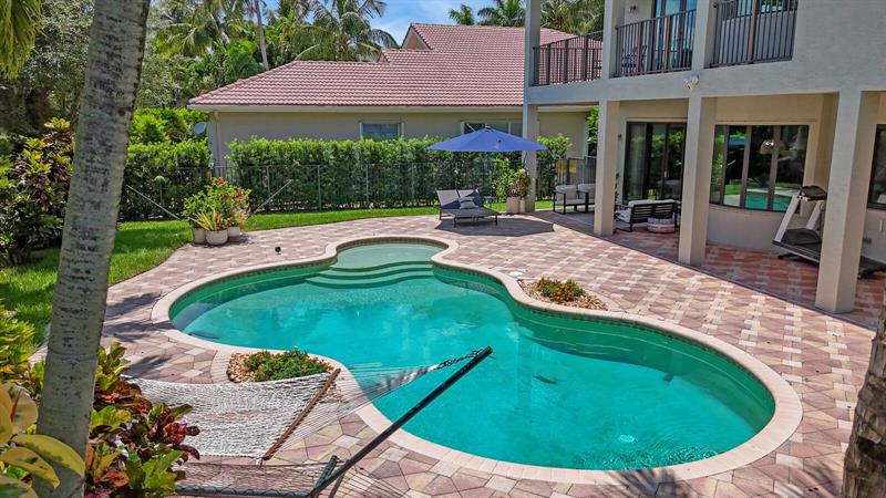 Image 58 of 79 For 8829 Woodgrove Ridge Ct