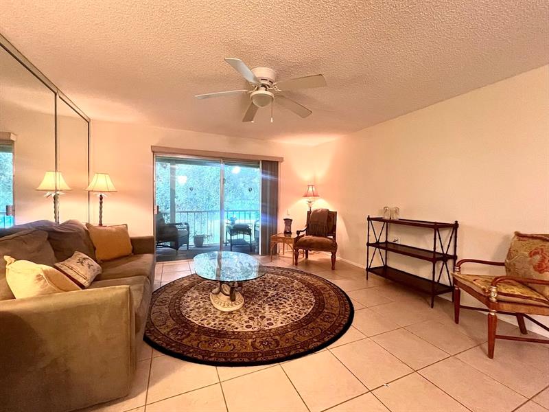 Image 4 of 37 For 2606 Nassau Bend  H2