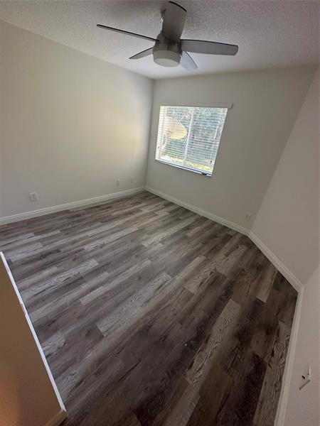 Image 11 of 56 For 9312 9th Pl  