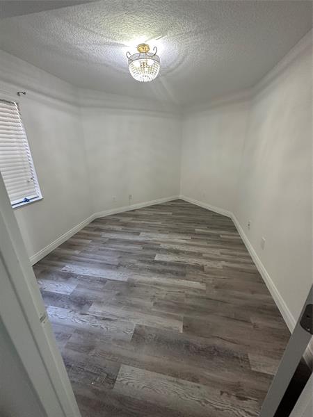 Image 12 of 56 For 9312 9th Pl  