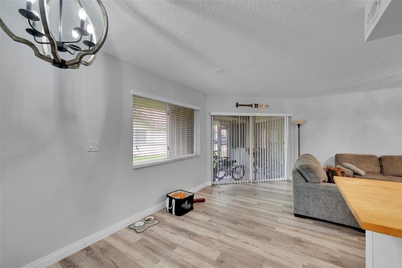 Image 24 of 56 For 9312 9th Pl  