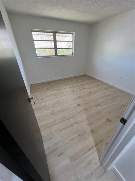 Image 12 of 14 For 6050 27th St  206