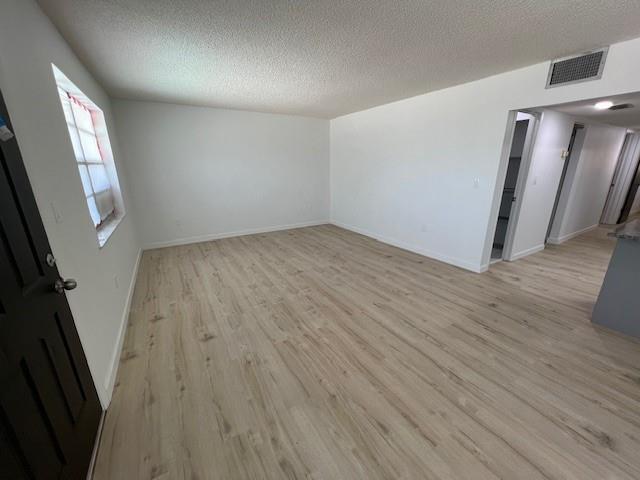 Image 4 of 14 For 6050 27th St  206