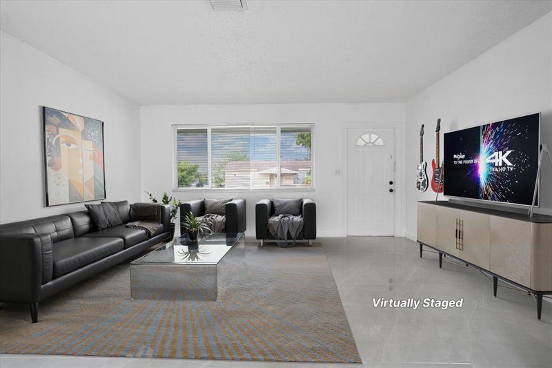 Image 3 of 24 For 7491 Hope St