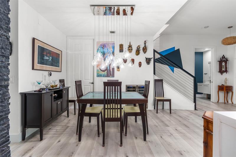 Image 16 of 65 For 2633 14th Ave  103
