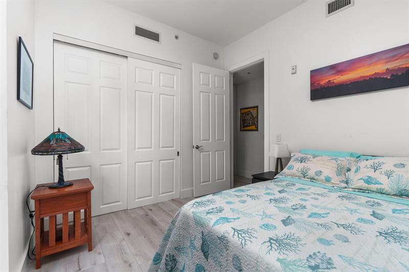Image 47 of 65 For 2633 14th Ave  103