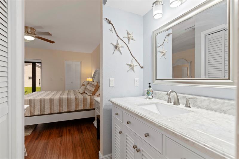 Image 11 of 25 For 10800 Waterberry Dr  10800
