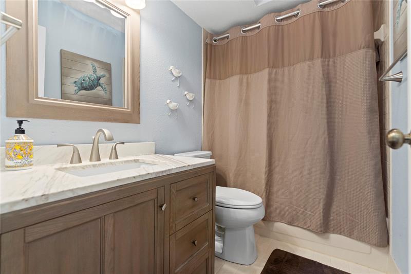Image 14 of 25 For 10800 Waterberry Dr  10800