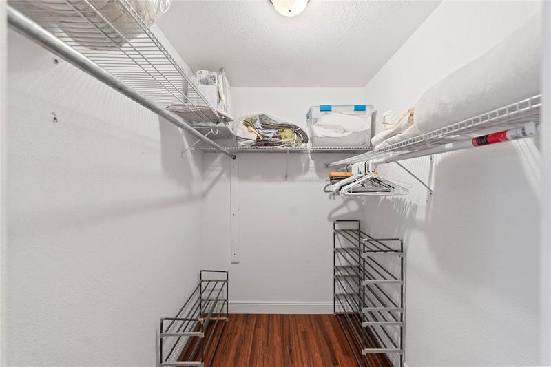 Image 15 of 25 For 10800 Waterberry Dr  10800