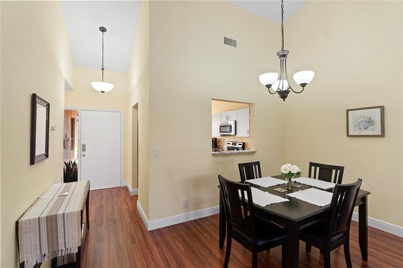 Image 8 of 25 For 10800 Waterberry Dr  10800