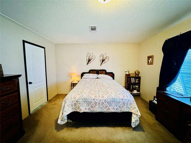 Image 13 of 33 For 4350 10th Ave