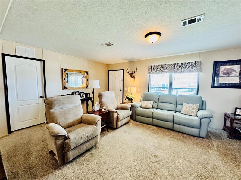 Image 6 of 33 For 4350 10th Ave