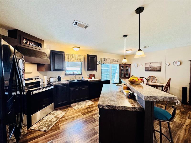 Image 9 of 33 For 4350 10th Ave