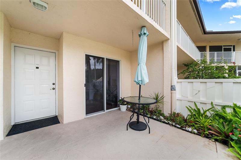 Image 30 of 35 For 7427 Devon Dr  108