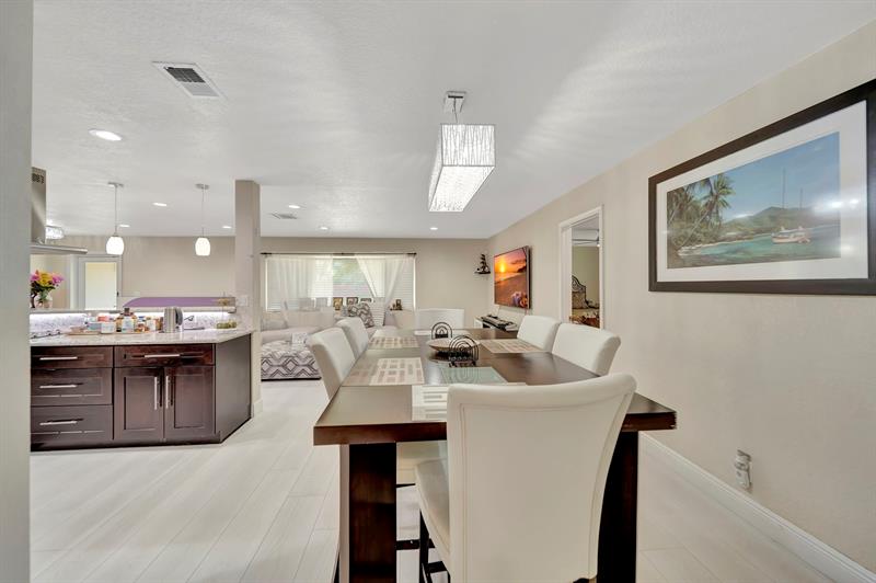 Image 17 of 56 For 6755 Curry Cir