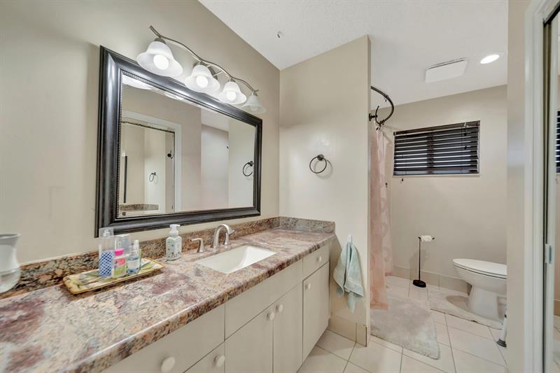 Image 24 of 56 For 6755 Curry Cir