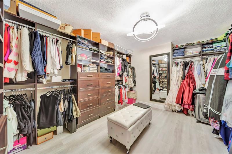 Image 31 of 56 For 6755 Curry Cir