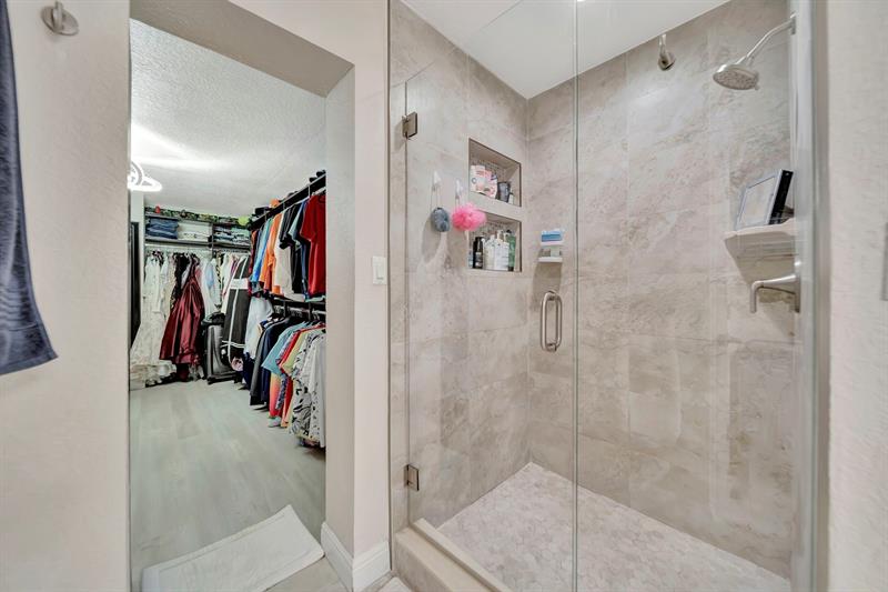 Image 32 of 56 For 6755 Curry Cir