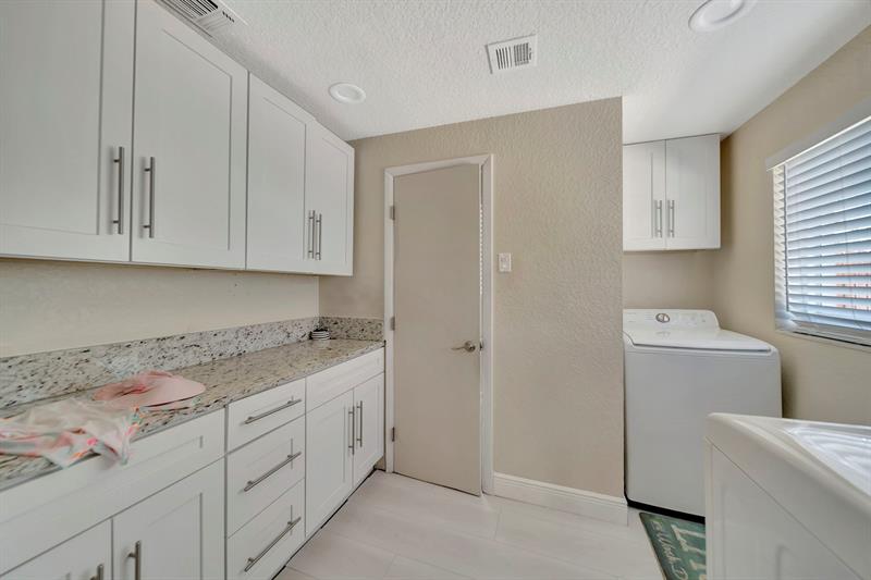 Image 53 of 56 For 6755 Curry Cir