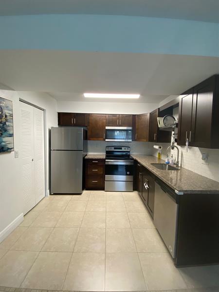 Image 5 of 21 For 1251 46th Ave  1505