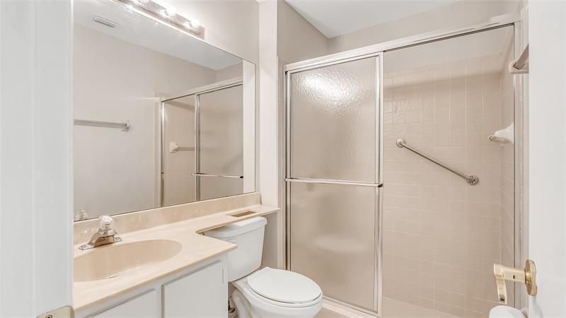 Image 41 of 64 For 1881 106th Ter