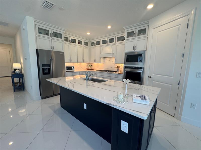 Image 11 of 28 For 1161 Haven Cir