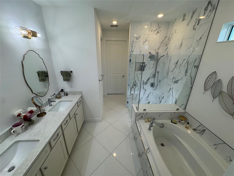 Image 14 of 28 For 1161 Haven Cir