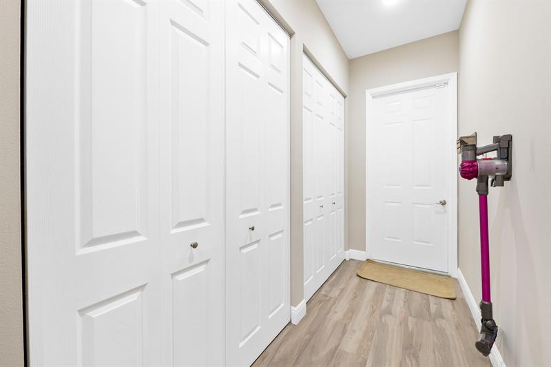 Image 10 of 28 For 919 17th Way