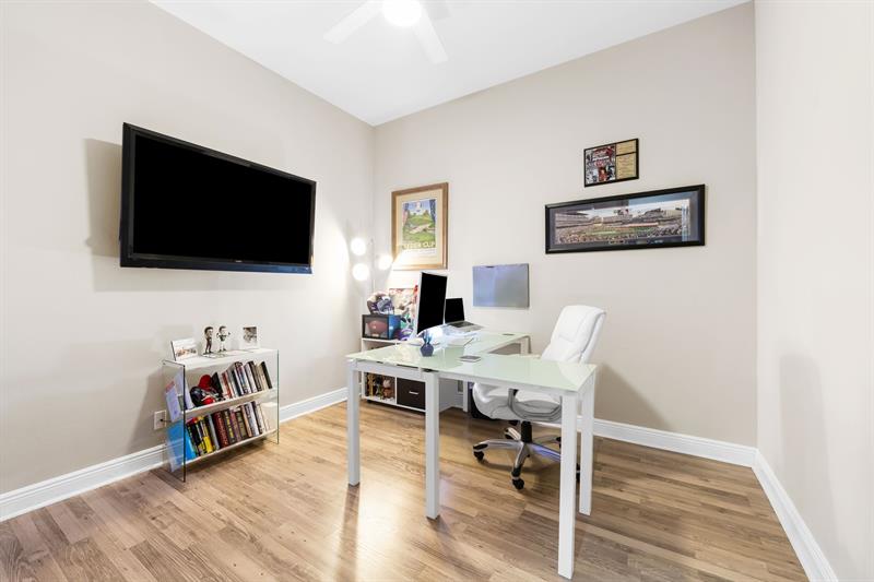 Image 11 of 28 For 919 17th Way