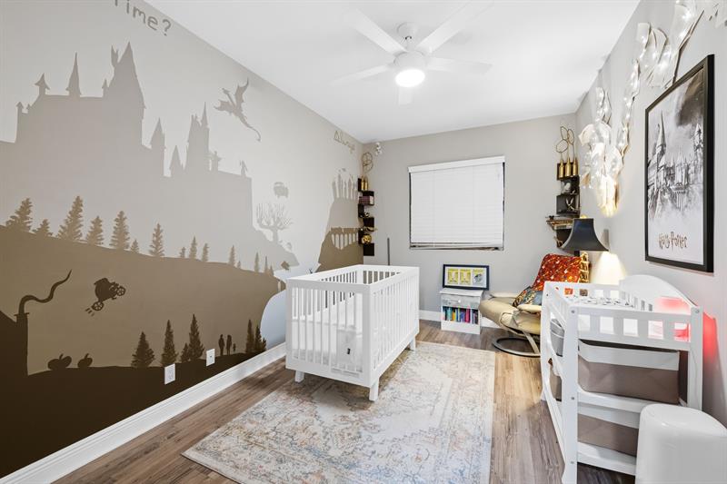 Image 27 of 28 For 919 17th Way
