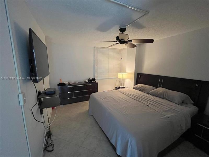 Image 5 of 5 For 111 Briny Ave  27-04