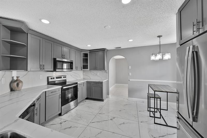 Details for 1602 159th Ave, Pembroke Pines, FL 33027
