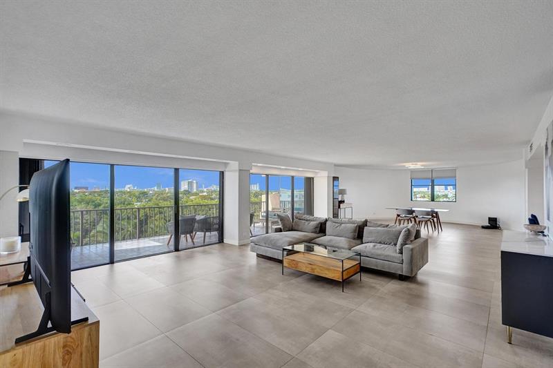 Image 25 of 72 For 1800 114th St  703