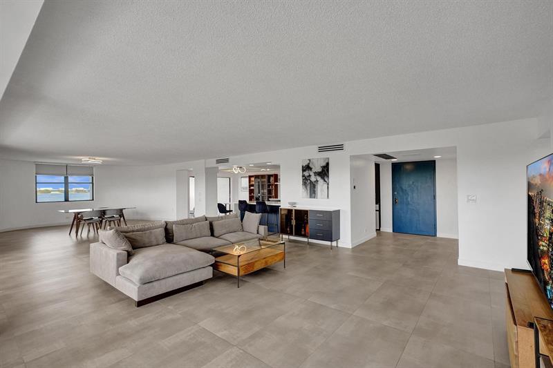 Image 26 of 72 For 1800 114th St  703