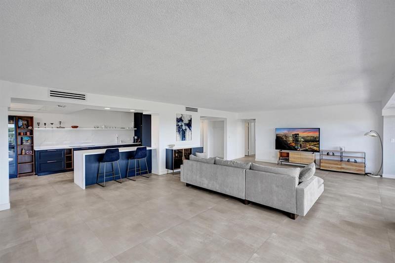 Image 32 of 72 For 1800 114th St  703