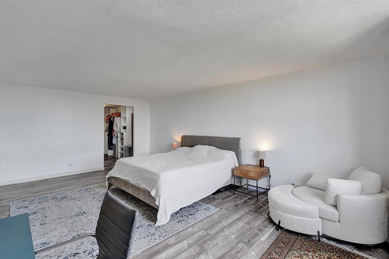 Image 53 of 72 For 1800 114th St  703
