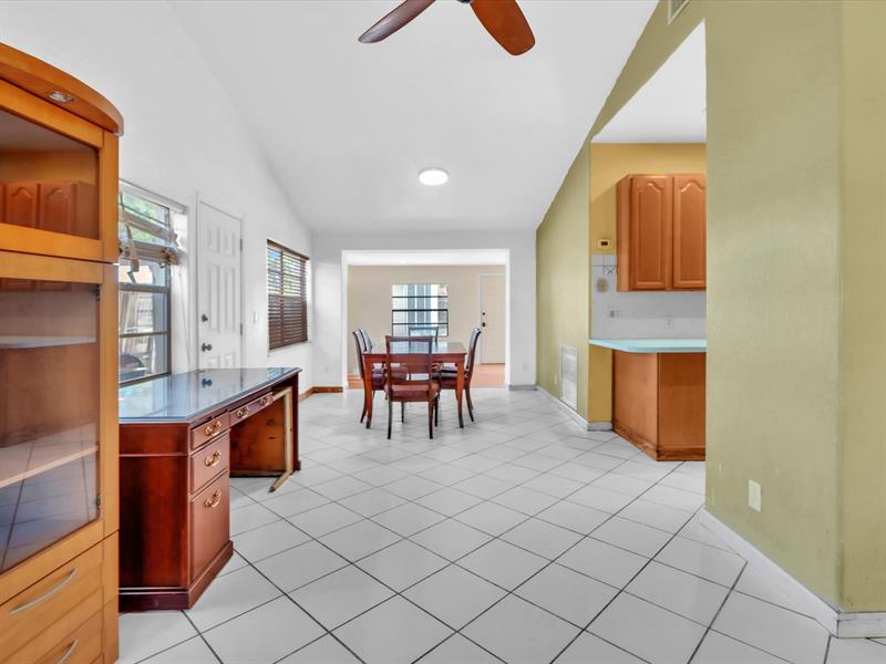 Image 10 of 53 For 2630 13th St