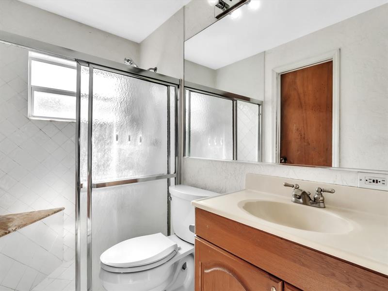 Image 20 of 53 For 2630 13th St