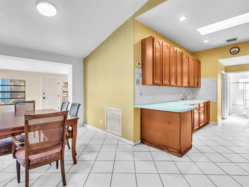 Image 24 of 53 For 2630 13th St