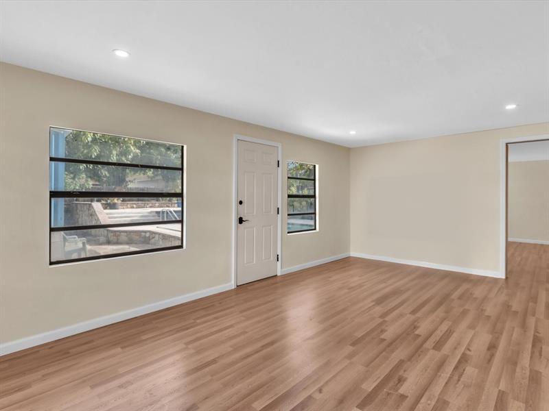 Image 33 of 53 For 2630 13th St