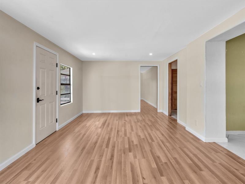 Image 34 of 53 For 2630 13th St