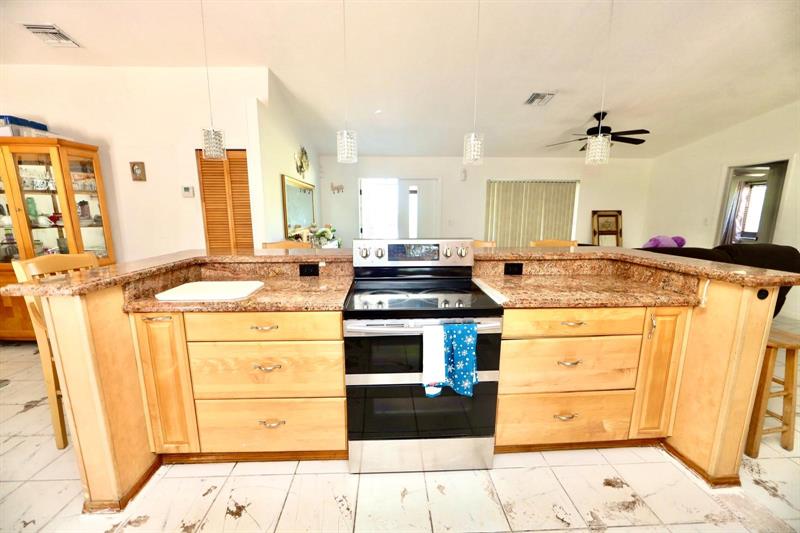 Image 8 of 16 For 2910 53rd Ter