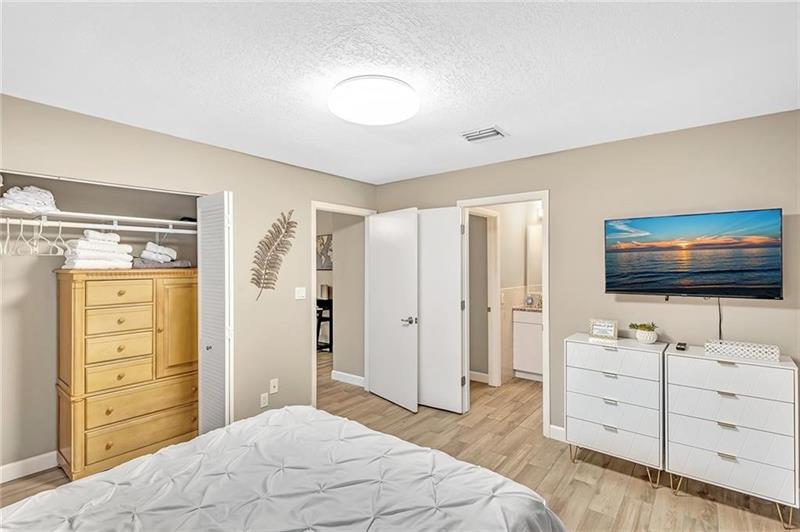 Image 18 of 18 For 60 45th Ct  