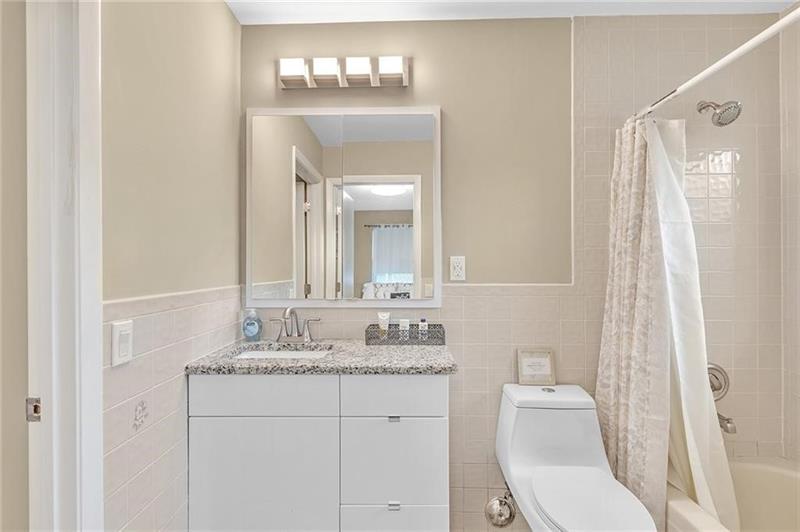 Image 6 of 18 For 60 45th Ct  