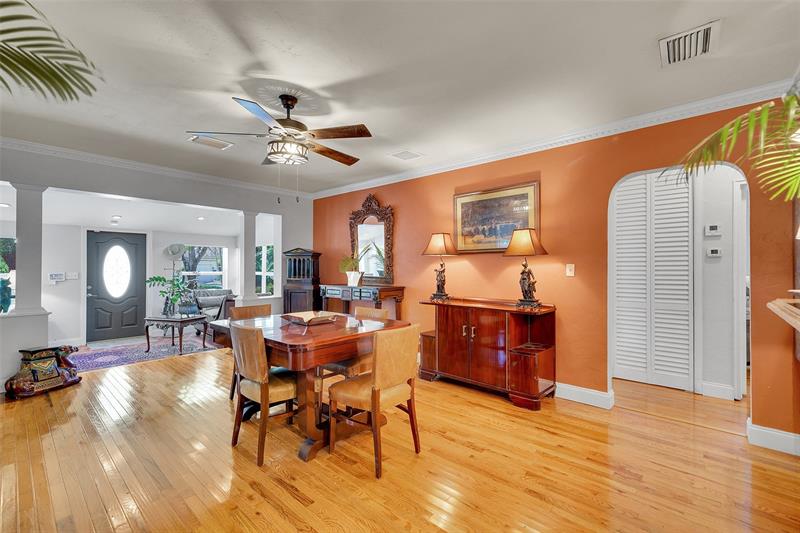Image 10 of 97 For 1438 Fletcher St