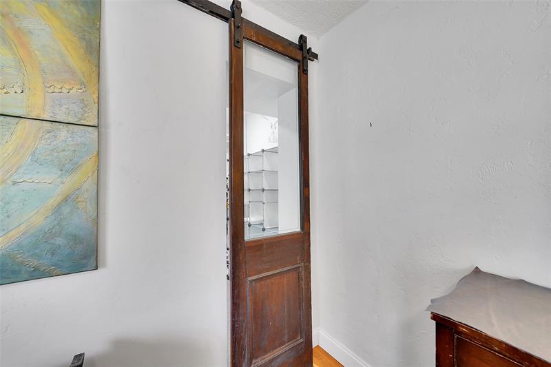 Image 41 of 97 For 1438 Fletcher St